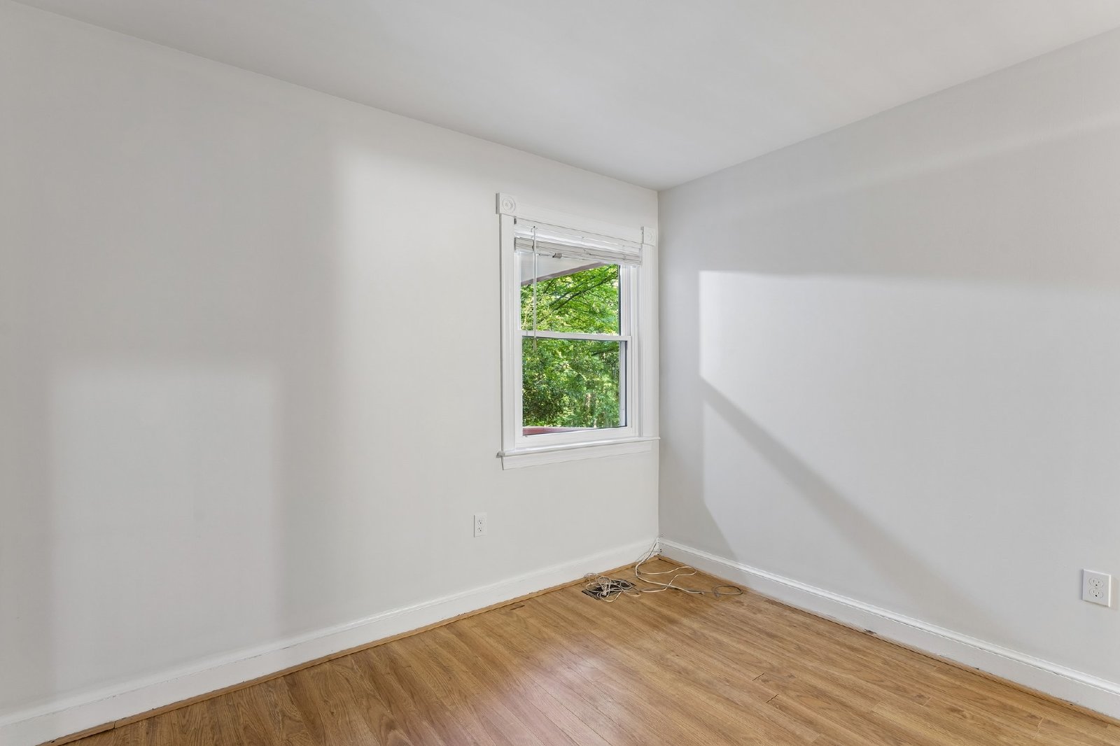 16320 Lea Drive - 1 property image